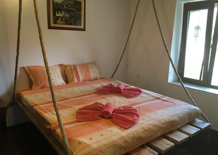 Krai Potoka Къща за гости 3*